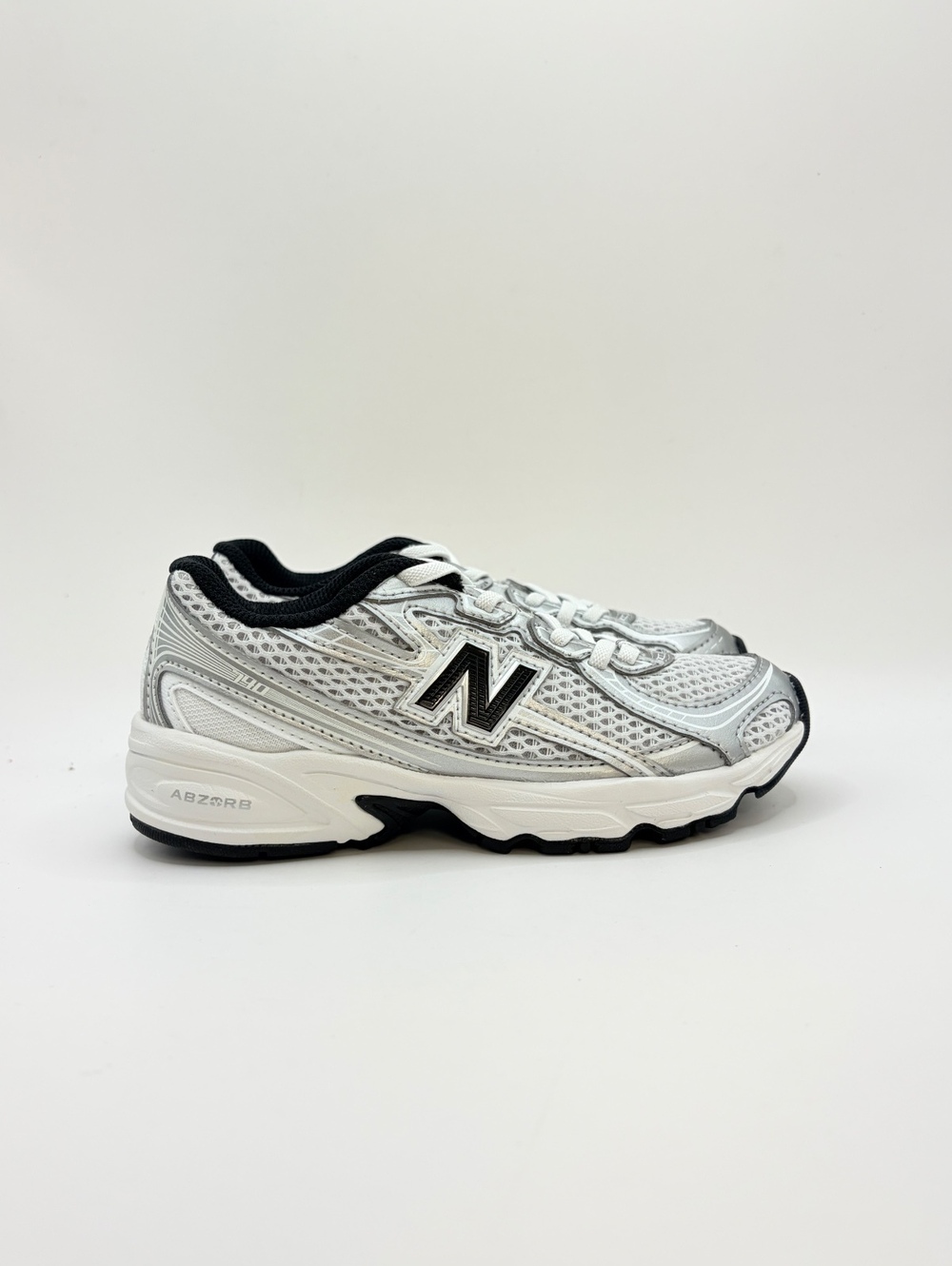 New Balance 740 Bungee Lace Kids Running Shoes Size 12 US Grey Black